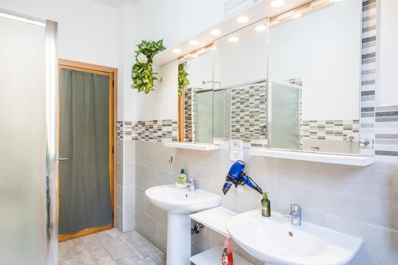 Guest House Vecchi Reggio Emilia Exterior photo